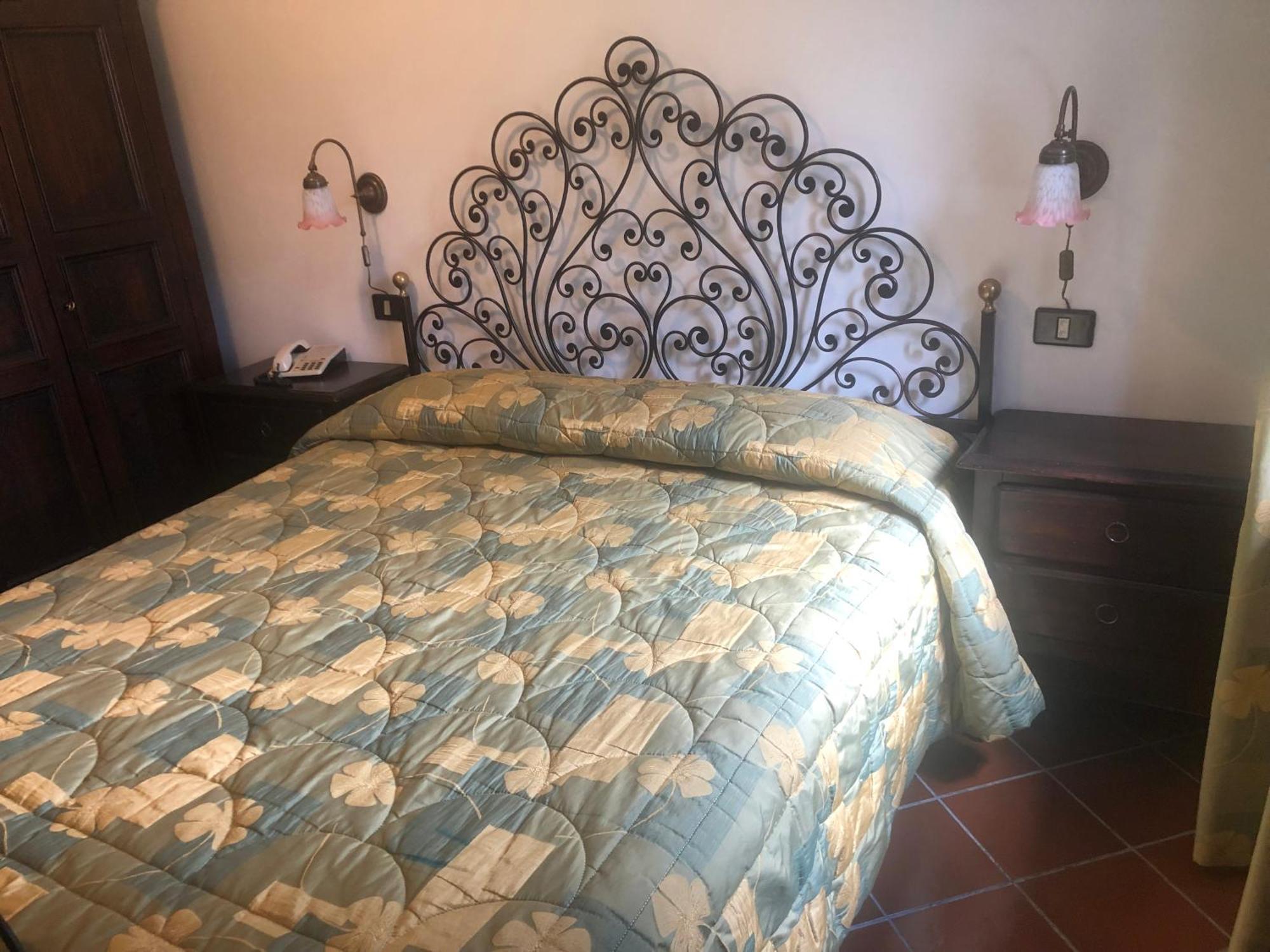 Hotel Bucaneve Pescasseroli Exteriör bild